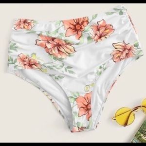 White Floral Ruched Bottoms